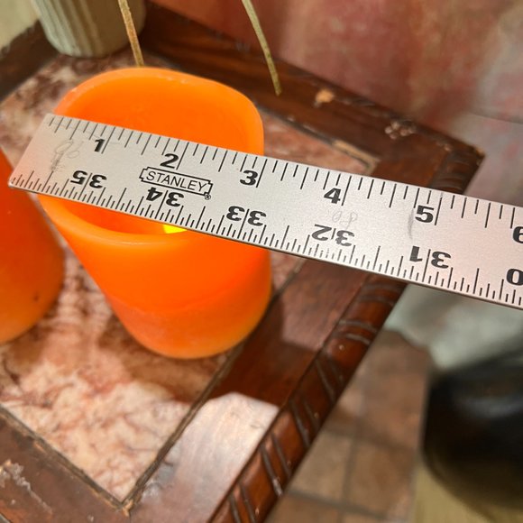 ๐6 Flameless Candle some are Flickering & Wax - Battery Operated - Picture 5 of 16